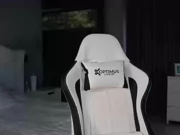 cumongiselle – webcam model profile photo Image 17