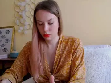 sladkoezka – webcam model profile photo Image 3