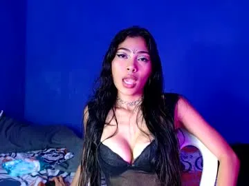shantallmilf – webcam model profile photo Image 19
