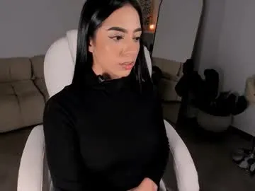 bambifarrina – webcam model profile photo Image 9