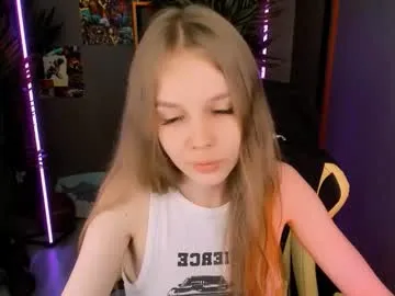 kaylaaaa111 – webcam model profile photo Image 11