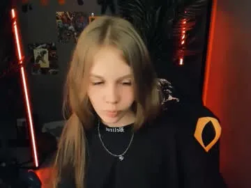 kaylaaaa111 – webcam model profile photo Image 15