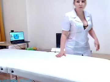 krisi_kiss – webcam model profile photo Image 6