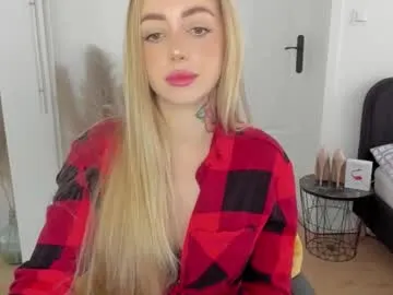 merrilyn – webcam model profile photo Image 4