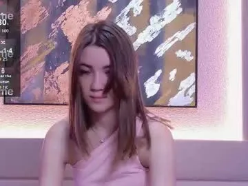 coralie20 – webcam model profile photo Image 12