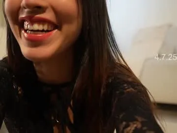 skyisland777 – webcam model profile photo Image 9