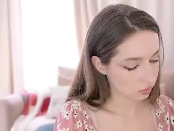 kalisa_pearl – webcam model profile photo Image 6