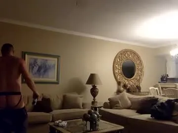 retro834 – webcam model profile photo Image 12