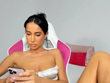 enasmelko – webcam model profile photo Image 5