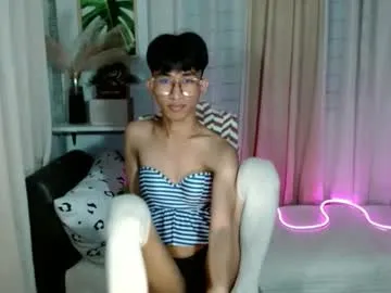 lindablyee – webcam model profile photo Image 12