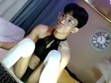 lindablyee – webcam model profile photo Image 2