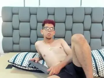 informal_ – webcam model profile photo Image 8