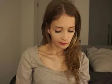 sweety_one_ – webcam model profile photo Image 18