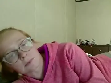 funny_to_see_you_here – webcam model profile photo Image 6