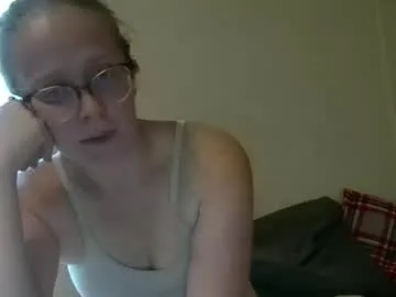 funny_to_see_you_here – webcam model profile photo Image 9