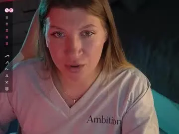 littlesweettifany – webcam model profile photo Image 16