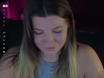 littlesweettifany – webcam model profile photo Image 18