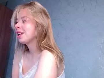 leathompson1 – webcam model profile photo Image 4