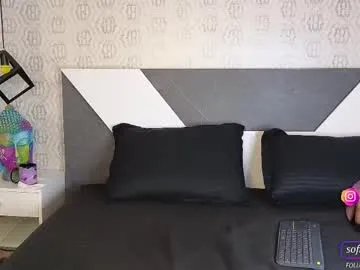 mirandacollins_ – webcam model profile photo Image 2