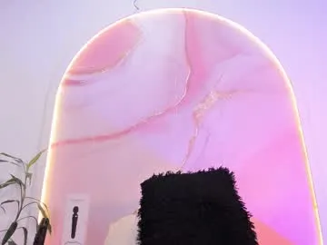 BarbieAmbar – webcam model profile photo Image 12