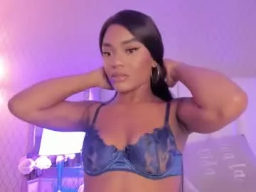 mirandacollins_ – webcam model profile photo Image 6