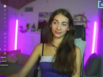 myviolet_rush – webcam model profile photo Image 15