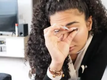 katniislove – webcam model profile photo Image 11