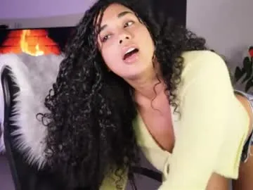 katniislove – webcam model profile photo Image 4