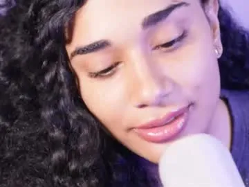 katniislove – webcam model profile photo Image 7