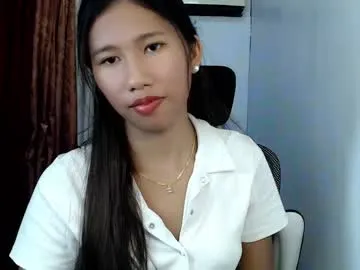 kitty__sophie – webcam model profile photo Image 4