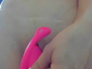 funny_to_see_you_here – webcam model profile photo Image 10