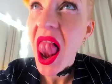 kaylaaaa111 – webcam model profile photo Image 18