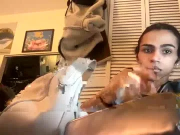 19carla – webcam model profile photo Image 13