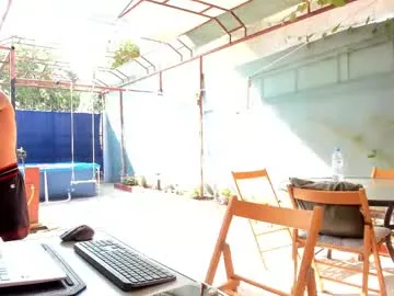 eva_zill_blossom – webcam model profile photo Image 15