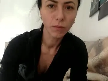 sary_hott – webcam model profile photo Image 4