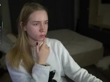 ava_delightt – webcam model profile photo Image 6