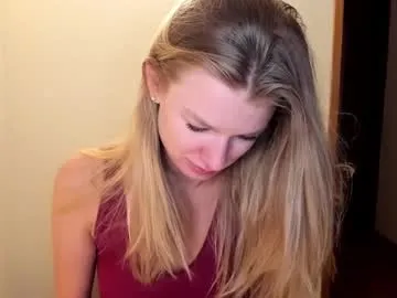 mon1_day – webcam model profile photo Image 14