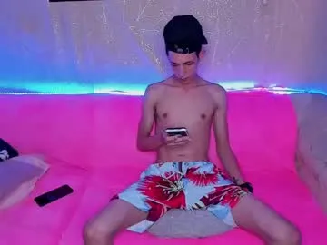 kitty__sophie – webcam model profile photo Image 9