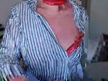 informal_ – webcam model profile photo Image 4