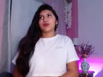 carolinna_ – webcam model profile photo Image 11