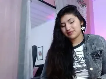 carolinna_ – webcam model profile photo Image 14