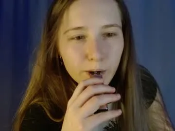 megancherrly – webcam model profile photo Image 8