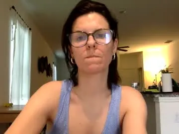 bella_stewartt – webcam model profile photo Image 13