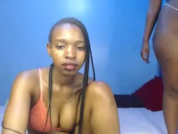misssweettie – webcam model profile photo Image 15