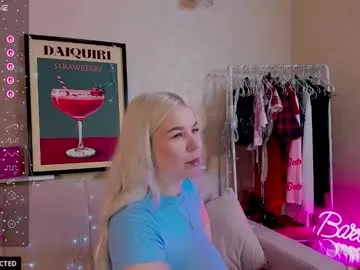 missvalery_1 – webcam model profile photo Image 10