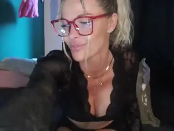 kitty__sophie – webcam model profile photo Image 9