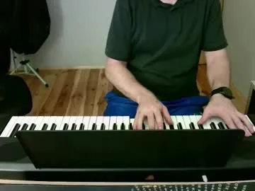 lustyaura – webcam model profile photo Image 5