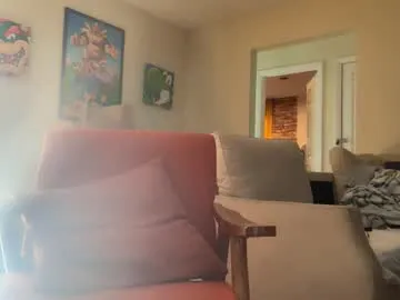 shine_vivi – webcam model profile photo Image 7