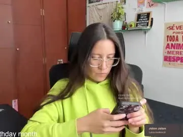 faplex – webcam model profile photo Image 11