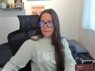 faplex – webcam model profile photo Image 14